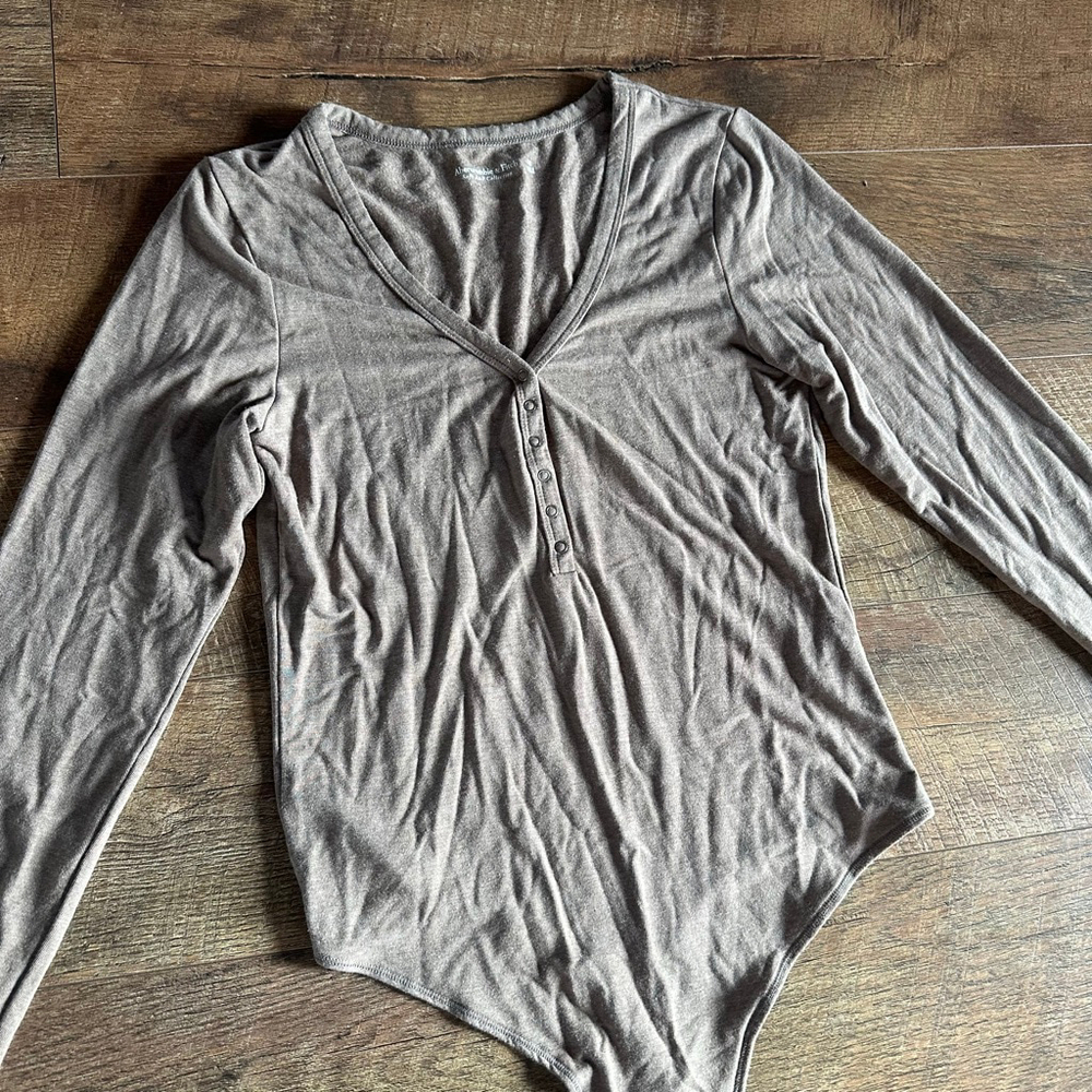 Women's Abercrombie & Fitch Brown Long Sleeve Bodysuit M